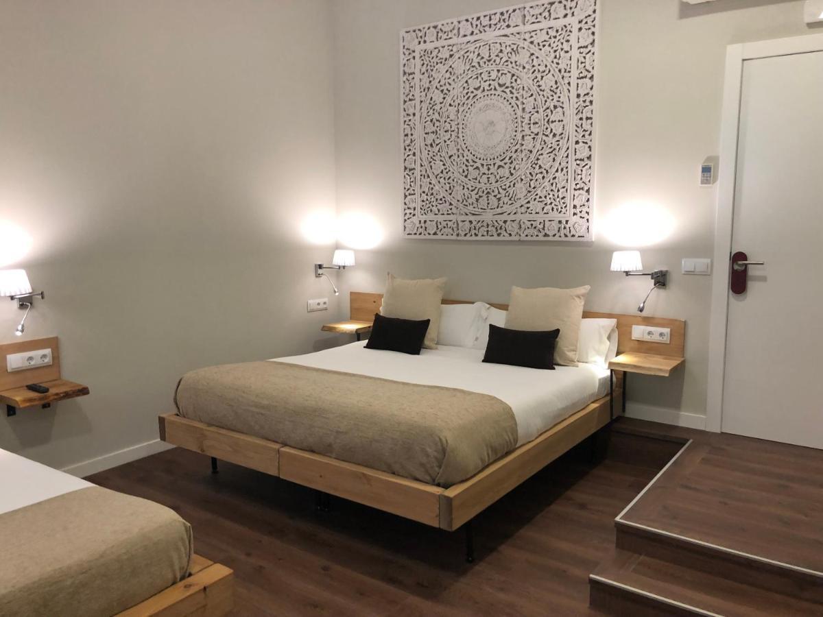 Radha Hotel
